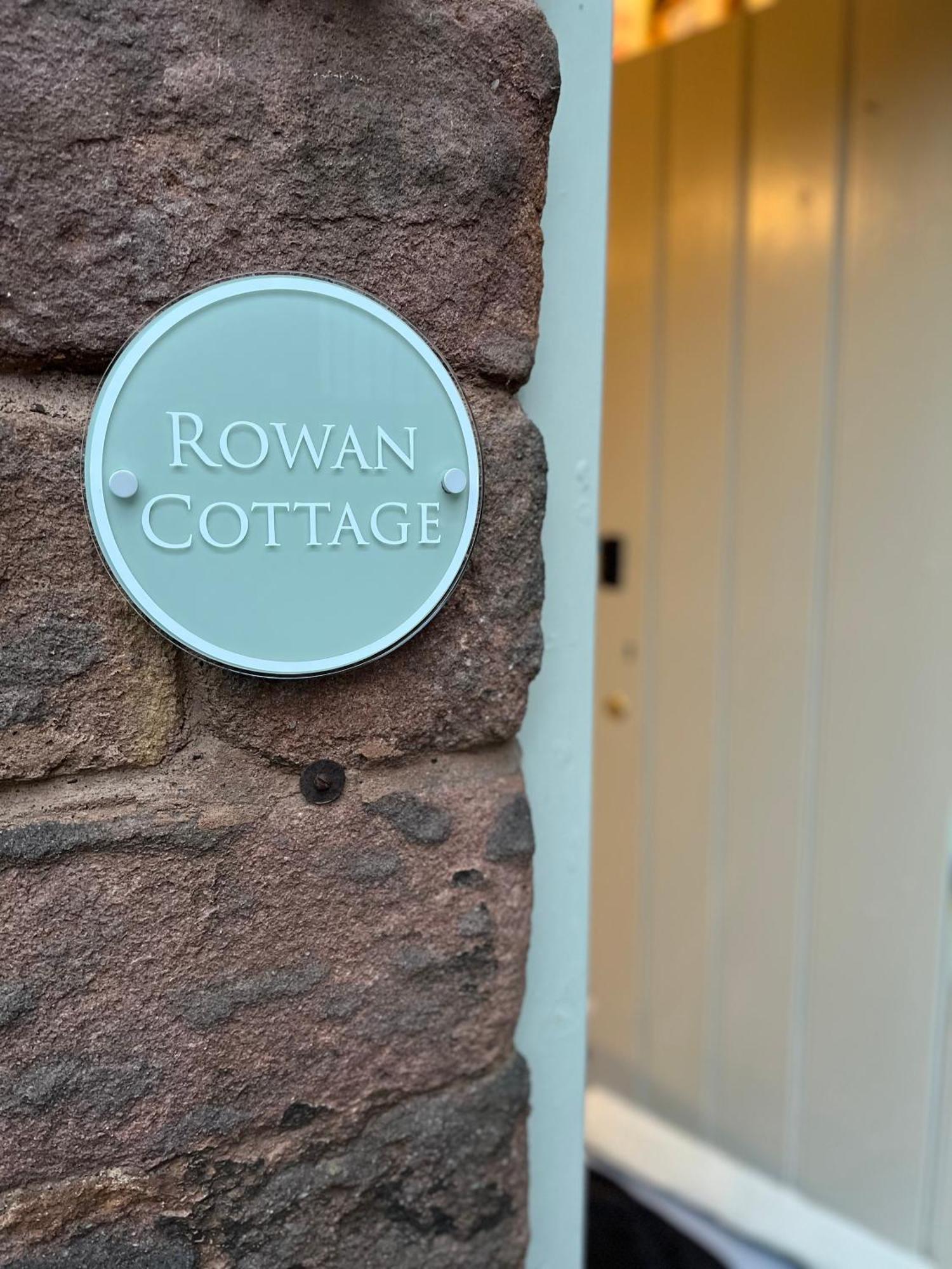 Rowan Cottage 克罗姆福德 外观 照片